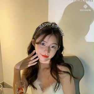 Cài tóc nữ Eleanor Accessories cài tóc dáng chữ Happy Birthday đính đá phụ kiện tóc 5295