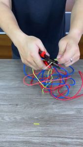 ToolHub Tang Tang Tang Listrik Multifungsi Alat Pemotong Tangan Penjepit Crimping