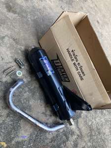 ท่อ ผ่าหมก +จุกลดเสียงมีมอก. Click110/Click-i ตัวเก่า /Click คาบู CLICK-PLAY ท่อไอเสียคอท่อเลส ปากกว้าง 1 นิ้ว ขนาด25mm