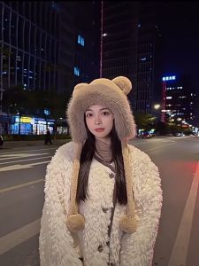 Heabety🎀 ตุ๊กตาผ้าพลัฌ หมวกหูหมีน่ารัก อบอุ่นและอบอุ่น เกาหลีแบบเกาหลี หมวกบักเก็ตขนสัตว์เทียม แฟชั่นสำหรับผู้หญิง กิจกรรมกลางแจ้งกลางแจ้ง หมวกขนปุยผู้หญิง ฤดูหนาวในฤดูหนาว