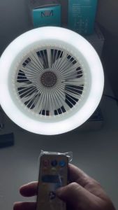 Quạt trần kèm đèn LED đui xoáy siêu sáng điều khiển từ xa 3 chế độ gió E27 Đèn trần LED hiện đại