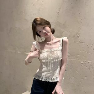 VKSOD | ชุดเดรสสไตล์เกาหลีพร้อมเสื้อกั๊กคอวีลูกไม้โปร่งใสพร้อมกางเกงยีนส์ขากว้าง ชุดสองชิ้นสำหรับฤดูร้อนปี 2025