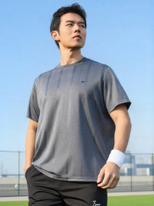 Warrior | Loose and Breathable Men T-Shirt