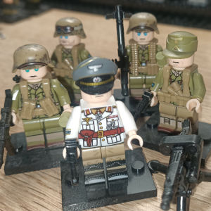 Multi-national Military Figurines Small Brick