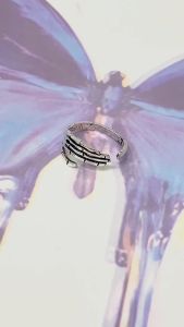 Cincin Tengkorak Unik: Aksesoris Fashion Korea untuk Pria & Wanita