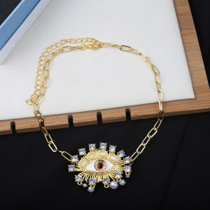 Exaggerated Baroque Pearl Pendant Devils Eye Necklace Brooch Creative Medieval Clavicle Chain Womens Fashion Jewelry