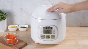 หม้อหุงข้าว ระบบดิจิตอล Toshiba 0.54 ลิตร ดิจิตอล รุ่น RC-5MM