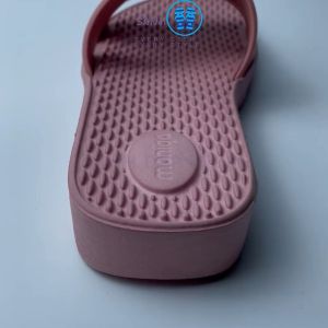 Dép nữ quai ngang Thái Lan làm từ cao su êm ái đế cao có massage bàn chân size từ 36 đến 39