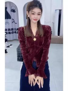 เสื้อเชิ้ตคอวีทรงเข้ารูปสไตล์ย้อนยุค แขนยาว ผ้าโพลีเอสเตอร์ สำหรับผู้หญิง ฤดูใบไม้ร่วง 2025 เสื้อเชิ้ตทรงเข้ารูปดีไซน์เก๋ไก๋