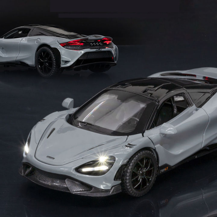 Modellino in Scala 1:32 della McLaren F1 in Lega, Ornamento