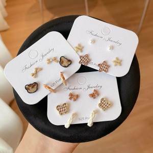Fall and Winter Maillard Fabric Butterfly Studs Womens Suit 2024 New Arrival Best Selling Fancy Elegant Petite Earrings