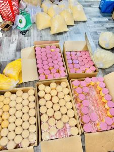 [CẦM NẶNG TAY] HỘP TO.1KÝ KEM BODY CỐT THÁI RỈ DẦU VÀNG TẨY TRẮNG NHANH BODY CẤP TỐC MAKEUP CHỐNG NẮNG NHẸ