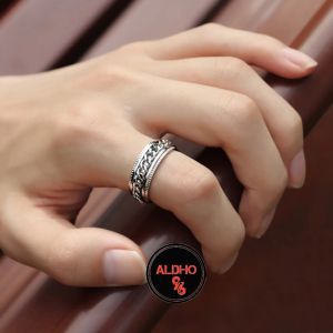CINCIN RANTAI TITANIUM TAHAN KARAT UNTUK PRIA WANITA