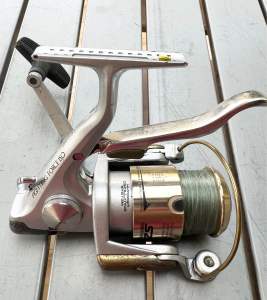 (SZM031) Suzumi Fighting Force ISO 30 Fishing Reel Japan Domestic Market – JDM (USED)