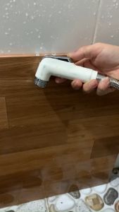 [HCM] Vòi xịt vệ sinh KAG-KV42 vòi nhấn xịt cho trường mẫu giáo nhựa màu trắng tia nước mạnh dễ sử dụng