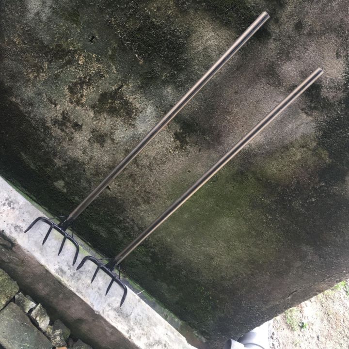 Garukan%20Sampah%20panjang/Garuk%20Got%20selokan/Alat%20bersih%20sampah/Garuk%20Besi%20Ulir%20mata%206/Garukan%20gagang%20besi%20murah/Promo%20Garuk%20sampah%20selokan%20kerja%20bakti/perabot%20rumah%20-%20Image%207
