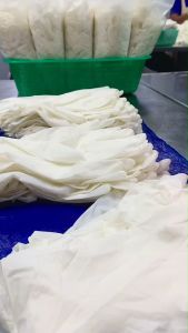 ถุงมือยางสังเคราะห์ 4.0 กรัม เอ็นดีเอส D2Hand ราคาที่สูงสุด แบบถุงมือไม่มีแป้ง น้ำหนักถุงมือ 4.0 กรัม ถุงมือสีฟ้า 50 ชิ้น