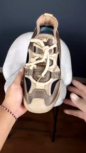 Sepatu Sandal Sneakers Bertali Musim Panas Pria untuk Olahraga Pantai dan Rekreasi Adventure