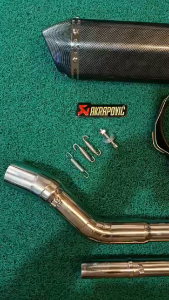 Akrapovic 370mm fullsystem w/ silencer on Rusi gp 150 fi