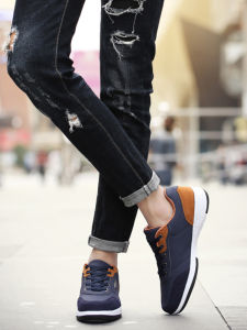 Spring New Mens Walking Shoes Anti-slip Soft Bottom Sports Casual Shoes for Dad Comfortable Breathable Leather Upgraded Version