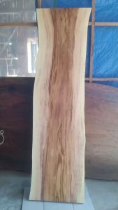 คุณสมบัติของ KDAUZ แผ่นไม้มะค่าแต้ ยาว 200 ซม ไม้แผ่นเดียว ไม้เนื้อแข็ง ท็อปไม้ ชั้นวางของ ชั้นวางของติดผนัง โต๊ะคอมพิวเตอร์ โต๊ะกินข้าว โต๊ะกลาง