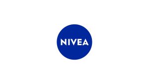 PACK OF 2 NIVEA Deodorant Extra Brightening Antiperspirant Spray with Vitamin C deodorant for women 150ml