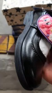 รองเท้าเด็กนักเรียนหญิงหนังสีดำAdda รุ่นpony 41c16b1size25-33