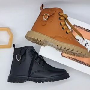 SEPATU DOKMART BOTS anak perempuan fashionable dan trendy