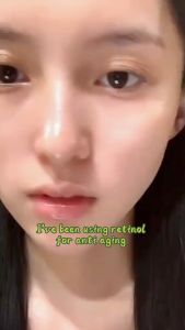 VIBRANT GLAMOUR [BPOM]  Pagi Vitamin C Malam Retinol Set Lengkap Krim Wajah Serum Esensi Toner Set Anti-penuaan Pemutih Pelembab Wajah Anti Kerut Memudar Bintik-bintik Hitam Mengurangi Bintik-bintik Melamsa