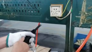 Pneumatic Rust Removal Tool Home Clean Deburring Tool Portable Pneumatic Descaling Device Effectively Removes Paint Welding Slag