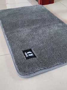 พรมเช็ดเท้า 40X60cm พรมห้องน้ํา พรมกันลื่น พรมห้องนอน นุ่มสบายเท้า พร้อมส่ง สีไม่ตก