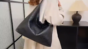 Hhnbnb Vintage Shoulder Bag For Woman: A Comprehensive Guide