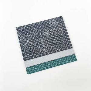 Alas Potong / Double-Sided Cutting Mat / Pad / Board A4 Samoyed CTMT-Y-A4