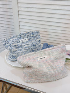 กระเป๋าเครื่องสำอางผ้าใบลายสก็อตสีดำและสีขาวแบบลำลองสำหรับผู้หญิง กระเป๋าถือขนาดเล็กสำหรับเดินทางที่มีสไตล์และหรูหรา