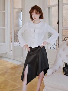 MIUCO | Áo Len Floral Kiểu Pháp Họa Tiết Hoa Ôm Body Tay Dài