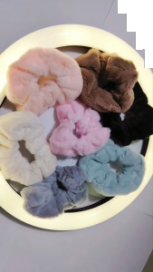 Ikat Rambut Korea Scrunchie Bahan Kain Bulu Halus Cepol Hijab Kunciran Mini Souvenir Hairband