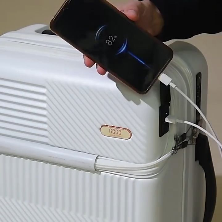 20 Inch Travel Luggage USB Charging Korean Style Suitcase Luggage Front