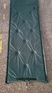 Nệm hơi dã ngoại có thể ghép thành nhiều tấm đệm cắm trại kèm gối thoải mái êm ái