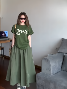 American Retro Short Sleeve T-Shirt Womens Summer New Large Size Lazy Design Loose High Waist Half Skirt Fashion Set