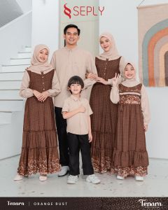 Couple Family Set Tenara Old Gold by SePLY | Baju Lebaran Keluarga Modern | Nara 36 - Kaseo 272 - Kliko 206 - Nara Kids 36 Baju Muslim Lebaran 2026