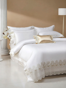 Mercury | Luxury 4-Piece Bedding Set