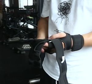 Sarung Tangan Gym Kaos: Pilihan Terbaik untuk Olahraga
