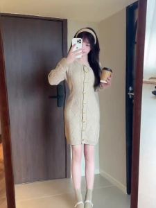 Dazzlin ชุดเดรสถักสไตล์ชาแนลขนาดเล็กชุดเดรสเสื้อไหมพรมตัวในแบบยาวปานกลางแขนยาวสำหรับสาวตัวเล็กฤดูใบไม้ร่วงและฤดูหนาว