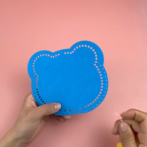 DIY Embroidery Doll Set Cartoon Animal Sewing Craft Kit Animal Felt Embroidery Stitching with Stickers Felt Sewing Crafts Stickers Hands On Activities Projects DIY Arts Crafts