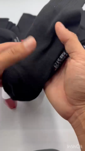 ถุงเท้าข้อกลางใส่ทำงานลายสเป๊ซ็อร์ สำหรับคนชาย 1 แพ็คมี 12 คู่ ขนาด free size สูงสุด สามารถถึงเท้า 45 สินค้ารวม พร้อมส่งจ้า