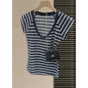 DVDK | Striped V-neck Short-sleeve Slim T-shirt