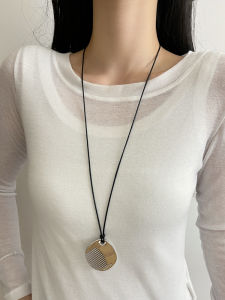 Black Rope Long Comb Necklace Womens Style 2024 New Hanging Neck Rope Sweater Chain Fashion Jewelry Accessory by Blogger