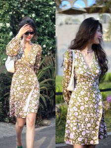 ชุดเดรสไหมสีเขียวมัลเบอร์รี่ทรงเข้ารูปเอวสูง แขนยาว กระโปรงทรงเอ เดรสผู้หญิงไซส์เล็ก ชุดราตรียาว