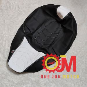 Sarung jok motor model ENMORE pake karet tinggal pasang