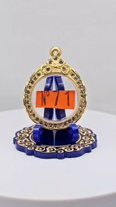 T#71 ตลับพระ/กรอบพระไมคอนทองล้วนฝังพลอย วงใน 3.5x3.9 ซม. ทรงเหรียญกลมซ่อนหูหรือใกล้เคียง เป็นต้น << ขนาดที่ใส่สวย 2.8x2.8 ซม.>>